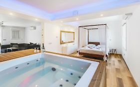 Suite Pointe Rouge Jacuzzi Spa